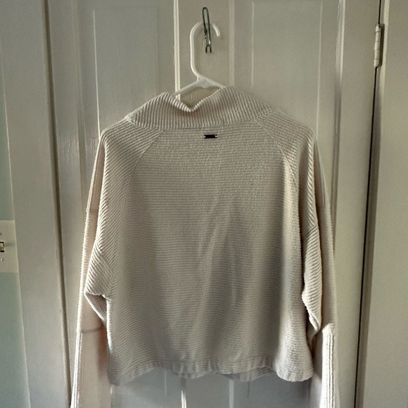 Cream Ribbed Sweater - Picture 4 of 4